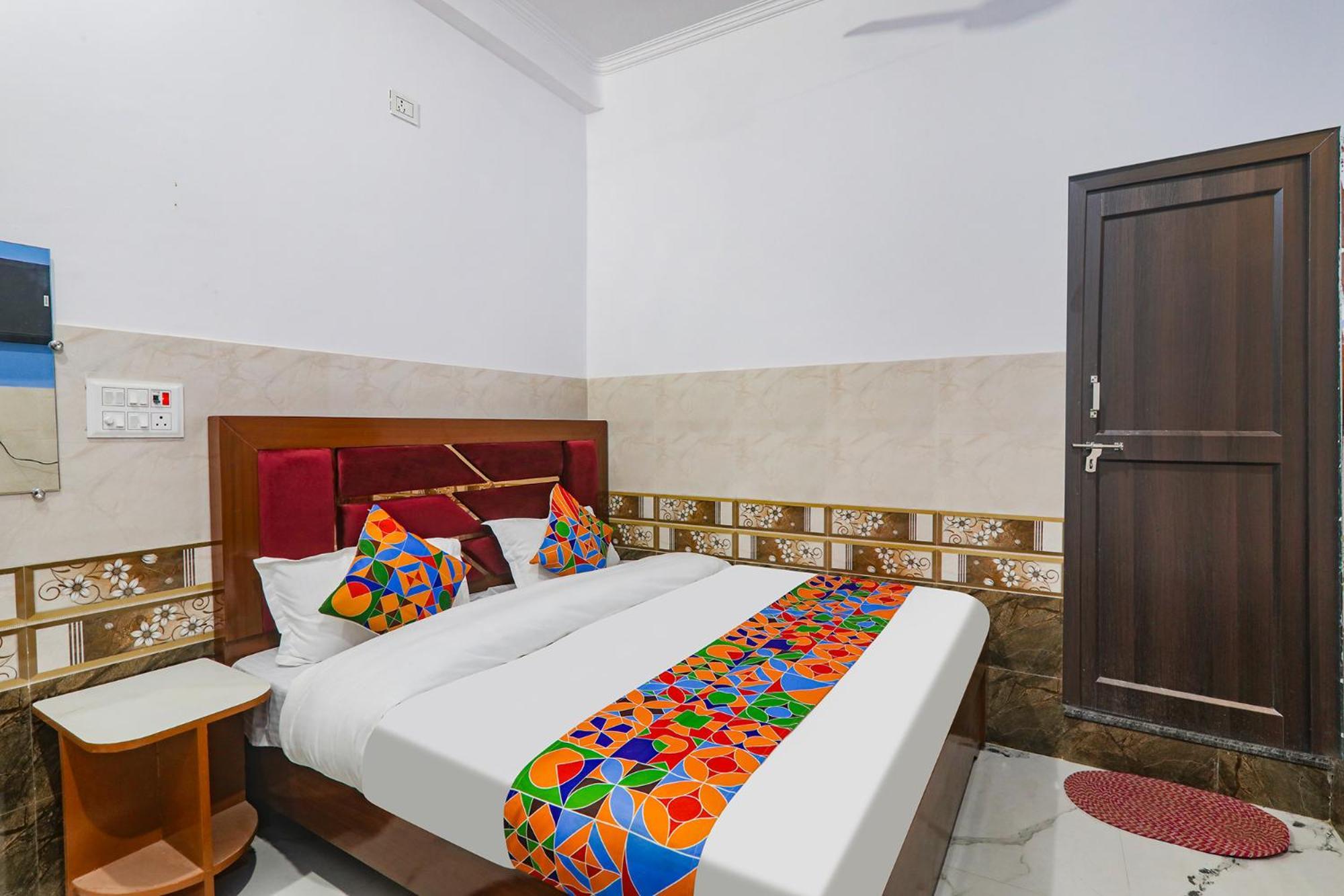 Fabexpress Shree Siya Raman - 500M From Shri Ram Janam Bhumi Hotel Ayodhya Exterior photo